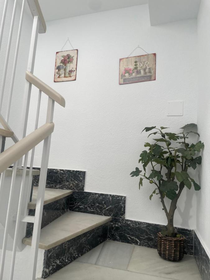 Apartamento Plumaria Malaga Bagian luar foto