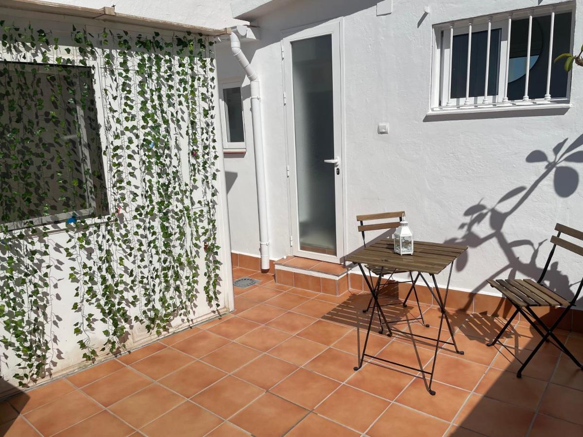 Apartamento Plumaria Malaga Bagian luar foto