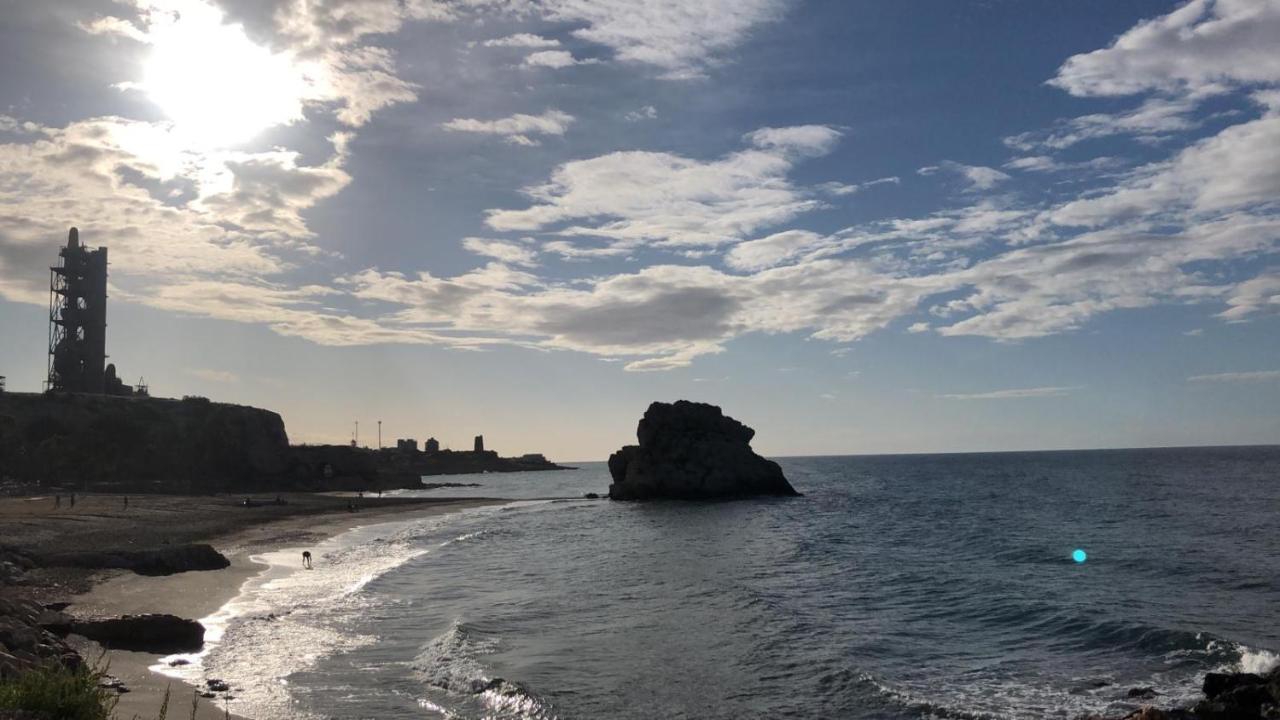 Apartamento Plumaria Malaga Bagian luar foto