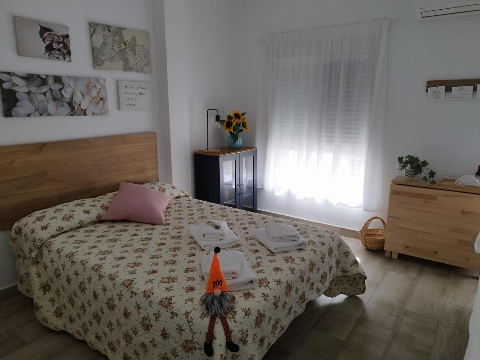Apartamento Plumaria Malaga Bagian luar foto